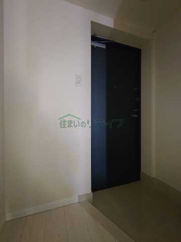 玄関　別階同間取り参考写真