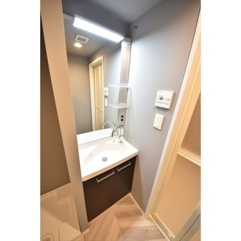 その他部屋・スペース　明るい色調の室内です