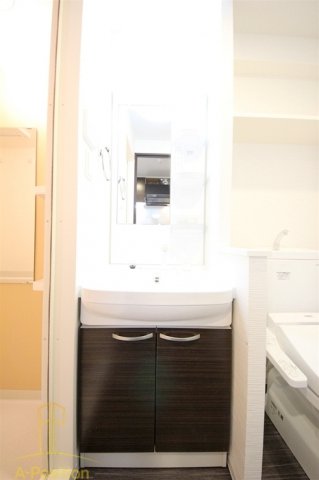 洗面設備　レオンヴァリエ福島野田