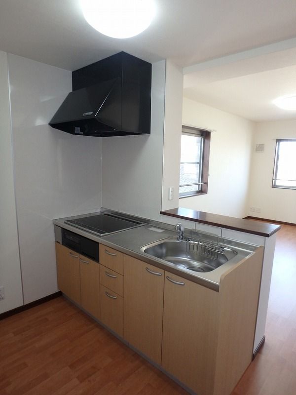 キッチン　キッチンでお料理をお楽しみください