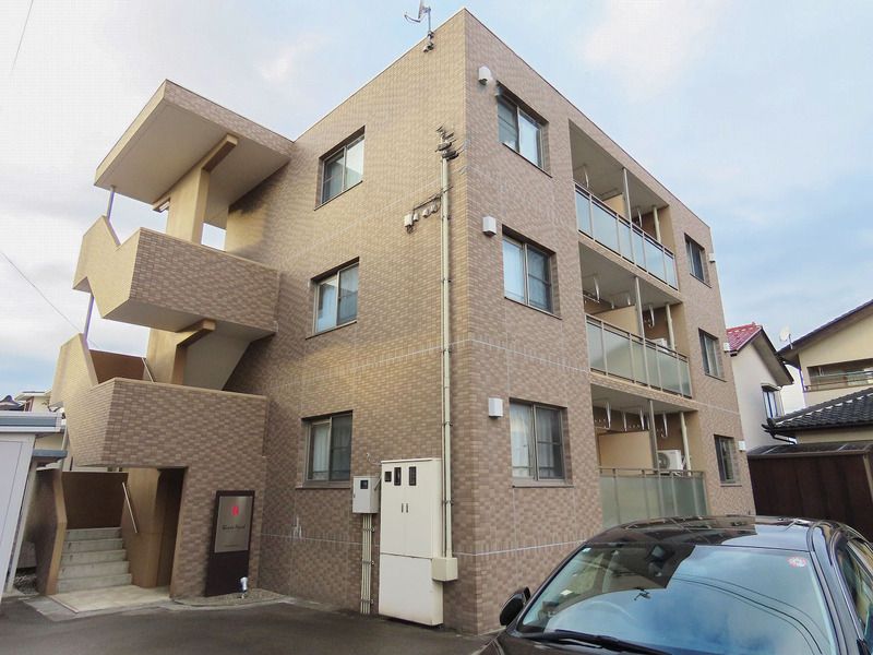 建物外観　外はこのようになっています