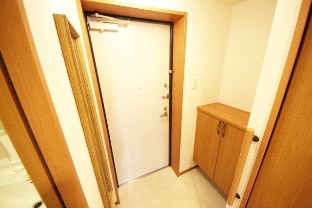 玄関　同シリーズ