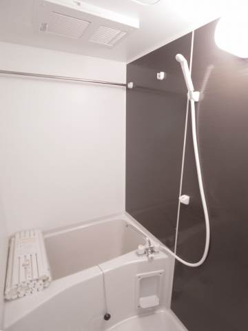 バス・シャワールーム　浴室乾燥機付き