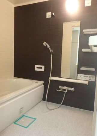 バス・シャワールーム