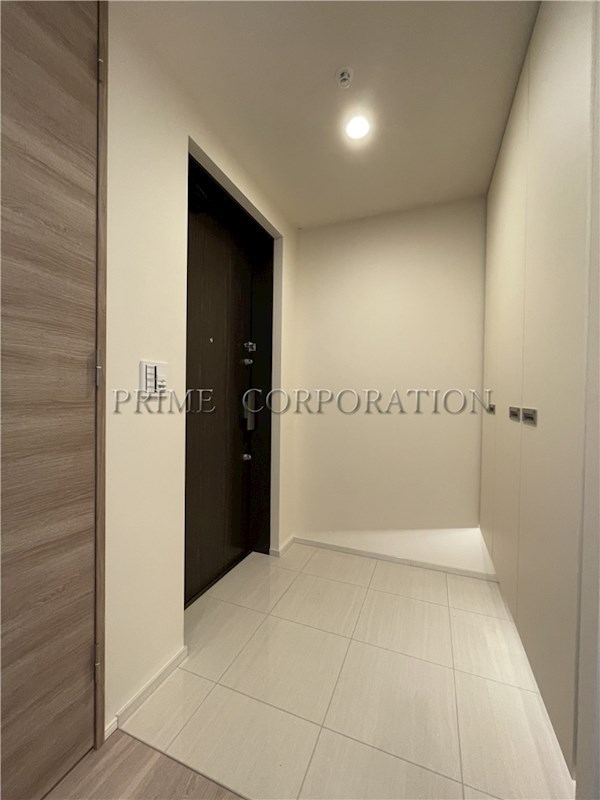 玄関　※参考写真※