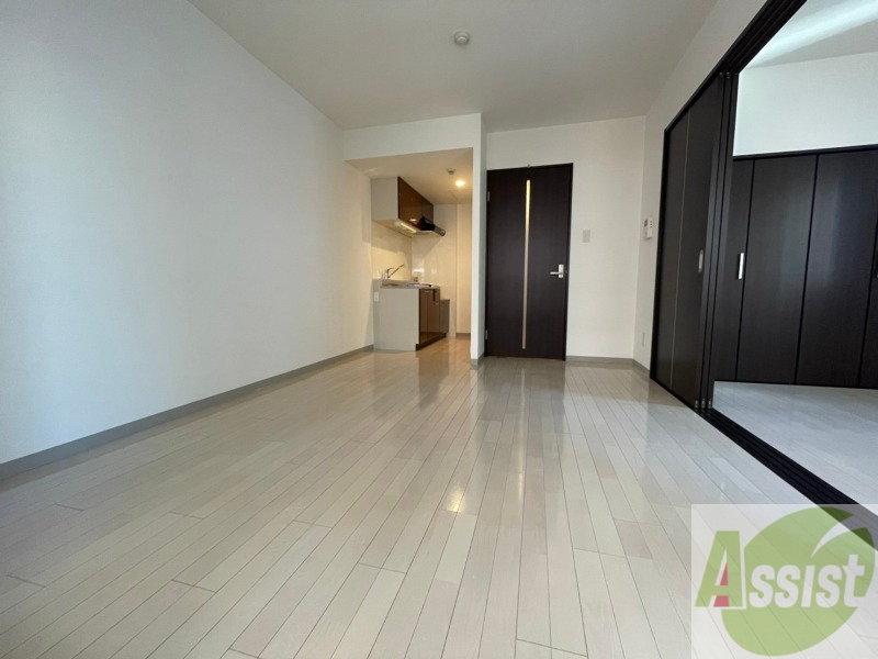 居室・リビング　広くてキレイなお部屋が広がっていて、充実した生活が送れそう。