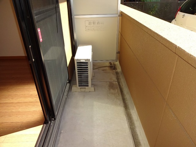 バルコニー　ベランダ