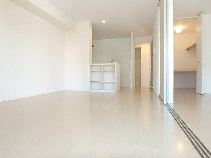 居室・リビング　図面と現状に相違がある場合には現状を優先