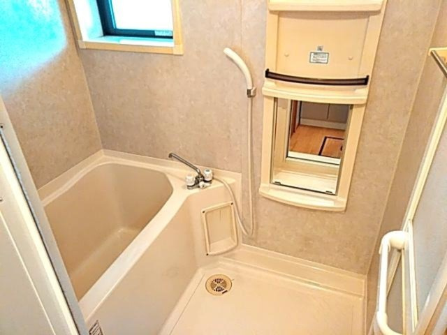 バス・シャワールーム　類似です