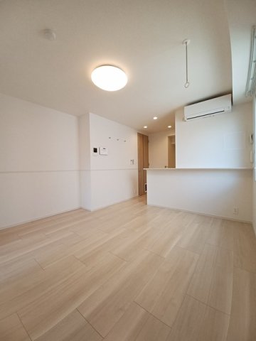 居室・リビング　使いやすい居間です