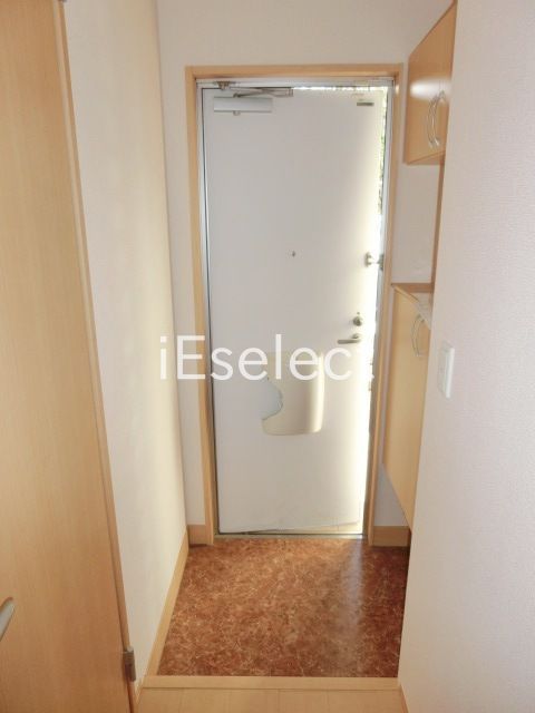 玄関　シューズＢＯＸもございます。