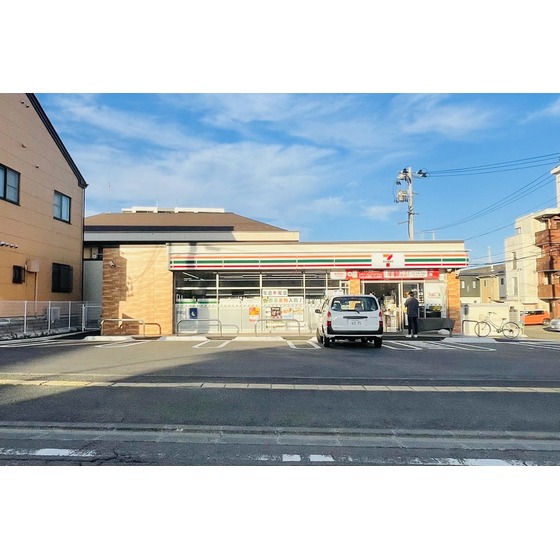 コンビニ　セブンイレブン仙台松岡町店（コンビニ）まで255m