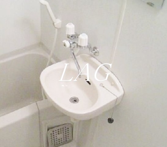 洗面設備　洗面台です。