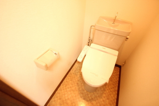 トイレ　※別部屋の写真です