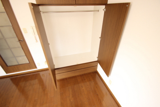 収納　※別部屋の写真です