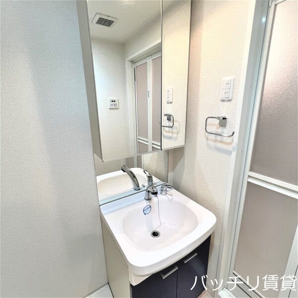 洗面設備　同型タイプ