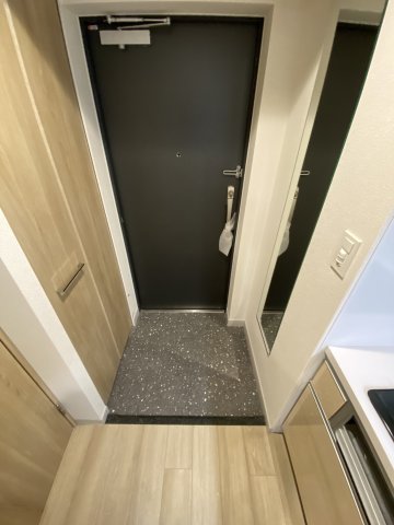 玄関　プレサンス堺筋本町エグゼブラン　玄関