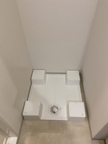 その他設備　プレサンス堺筋本町エグゼブラン　洗濯パン