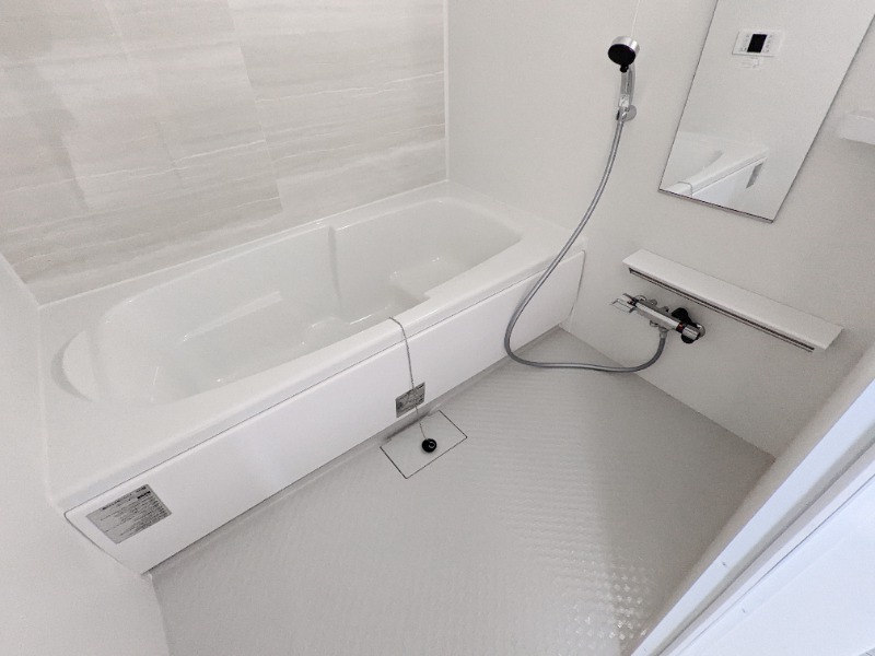 バス・シャワールーム　図面と現状に相違がある場合には現状を優先