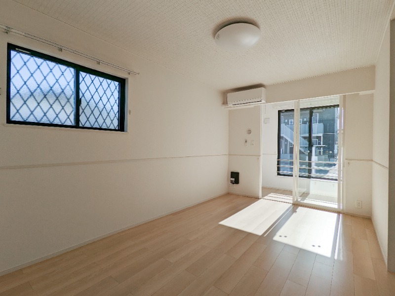 居室・リビング　図面と現状に相違がある場合には現状を優先