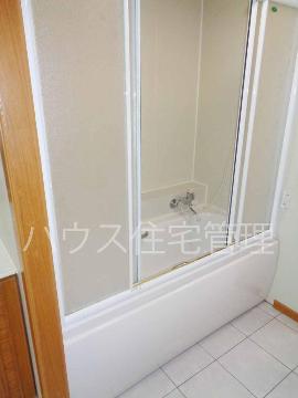 バス・シャワールーム　バス（イメージ）