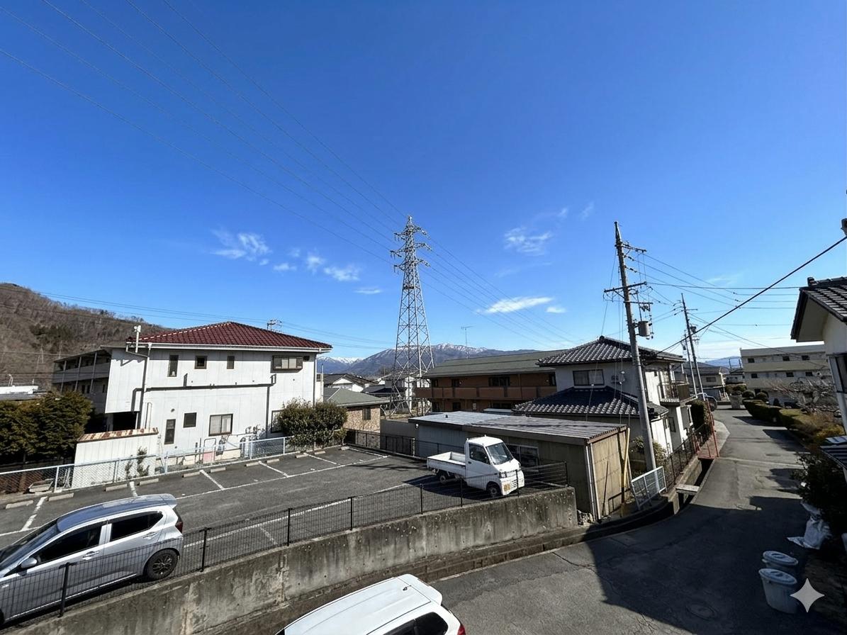 眺望　窓の外には美しい山々　四季の移ろいを感じられる贅沢な景色です