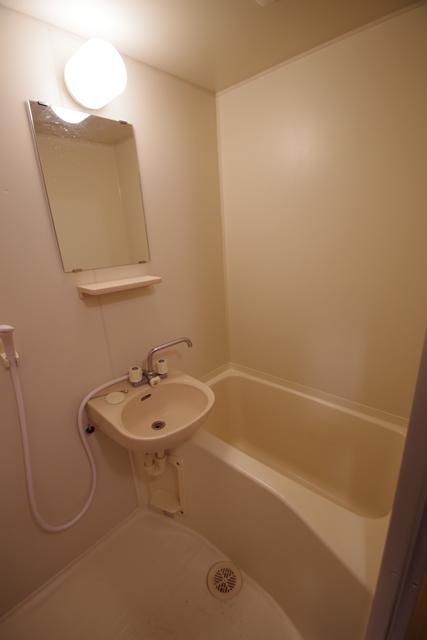 バス・シャワールーム　★お部屋探しはタウンハウジング稲田堤店まで★