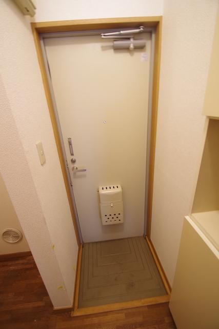 玄関　★お部屋探しはタウンハウジング稲田堤店まで★