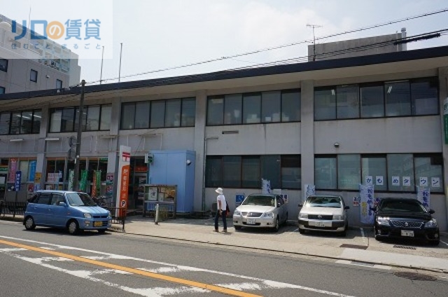 郵便局　川西郵便局（郵便局）まで334m