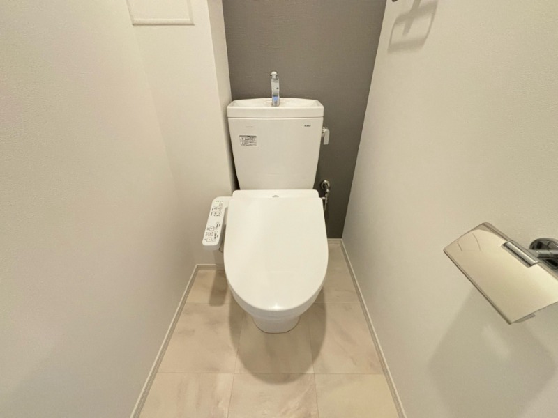 トイレ　別号室