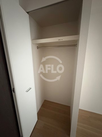 収納　コンフォリア・リヴ大阪本町　クローゼット