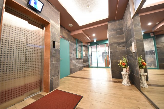 ロビー　JYUME南森　ロビー