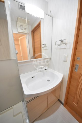 洗面設備　JYUME南森　独立洗面台