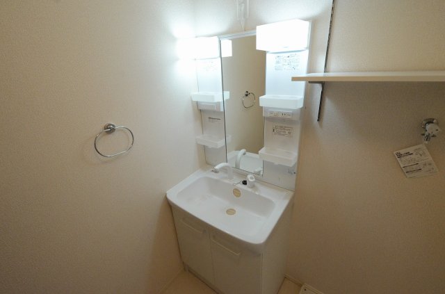 洗面設備　独立洗面化粧台付き☆