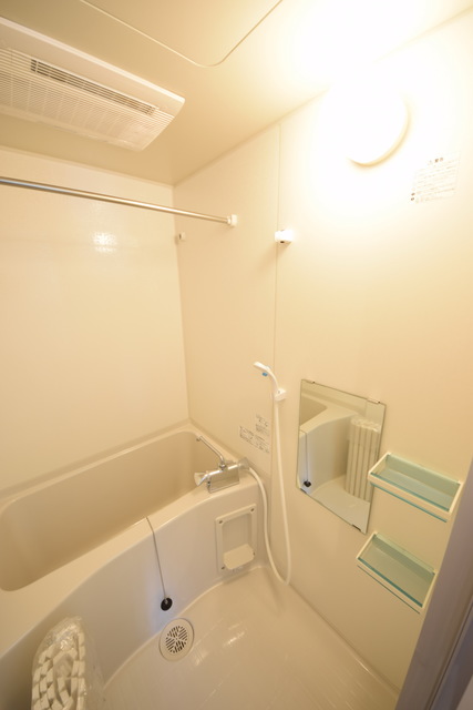 バス・シャワールーム　☆ふぅ～っと一息落ち着く空間☆