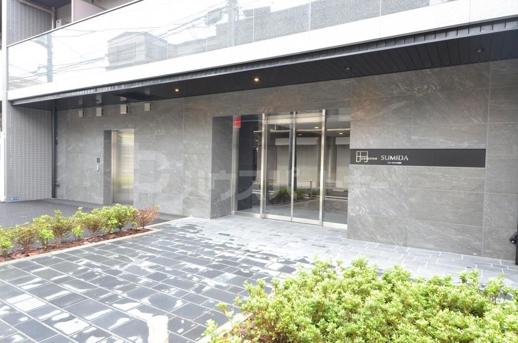 エントランス　エントランス