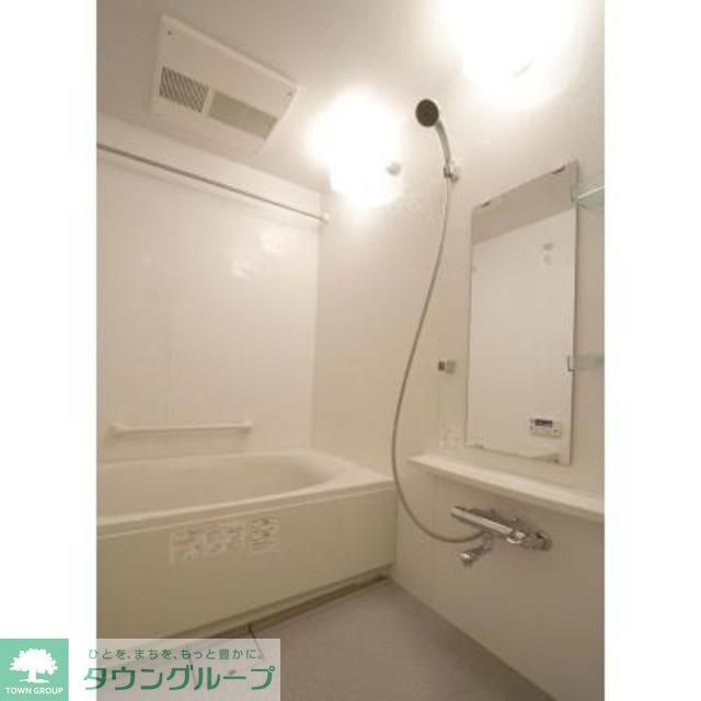 バス・シャワールーム　※写真は同タイプ住戸です。