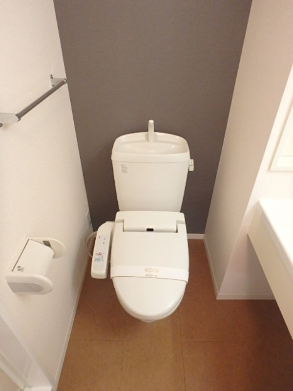 トイレ　図面と現状に相違がある場合には現状を優先