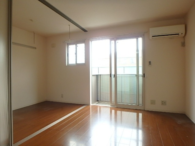 居室・リビング　図面と現状に相違がある場合には現状を優先