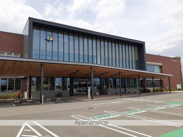 役所　中央市役所（役所）まで1100m