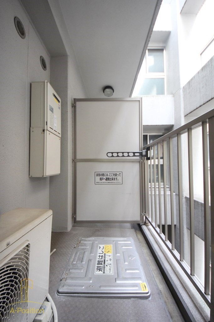 バルコニー　ディオレクレスト東心斎橋