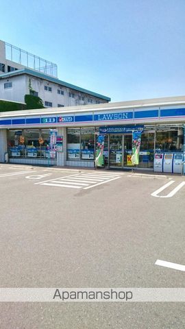 コンビニ　ローソン（コンビニ）まで596m