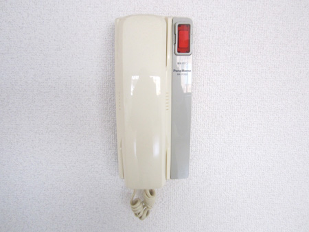 バルコニー　陽当たり良好なバルコニーです