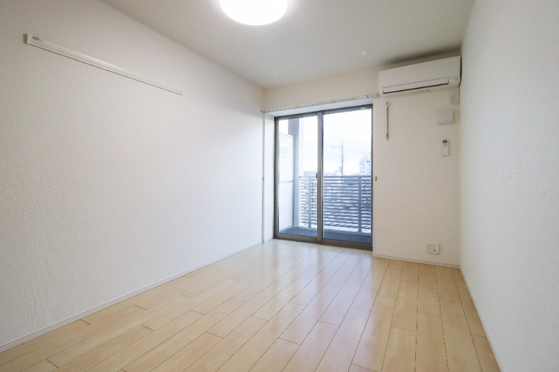 居室・リビング　図面と現状に相違がある場合には現状を優先