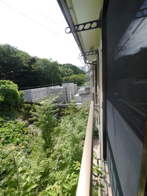 バルコニー　★外で洗濯物干せます★