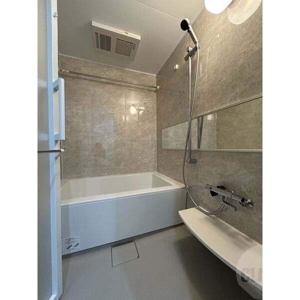 その他　追い焚き・浴室乾燥付きバス