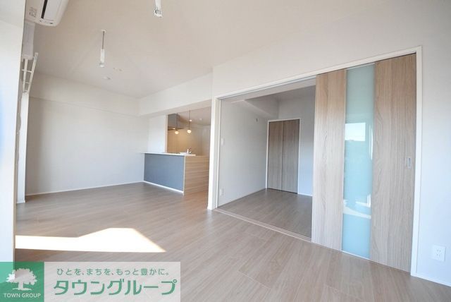 居室・リビング　お問合せはタウンハウジングまで！※現地待合わせ相談可能