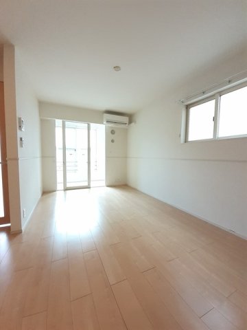 居室・リビング　使いやすいリビングです