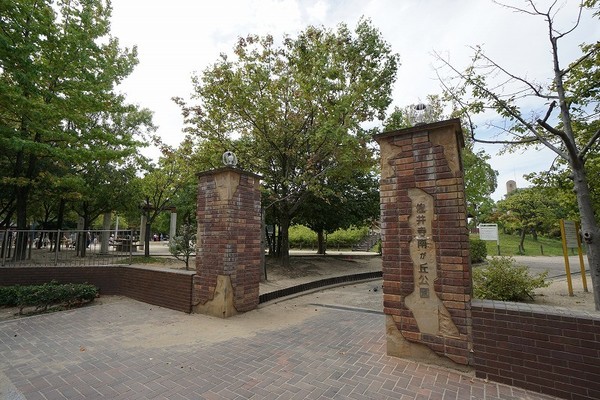 公園　佐井寺南が丘公園（公園）まで478m