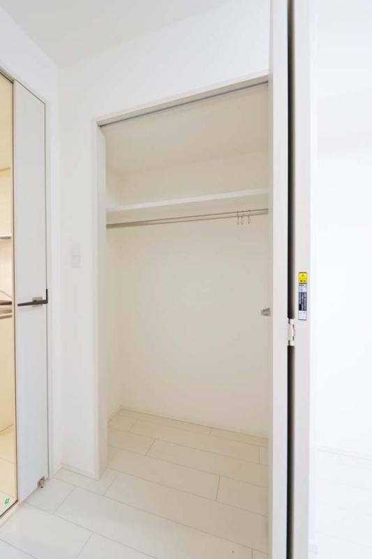 バルコニー　収納